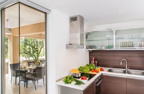 Agia Villa | Private Pool ★ Lux Villa ★ Jacuzzi & Gym ★ 3 Bedrooms
