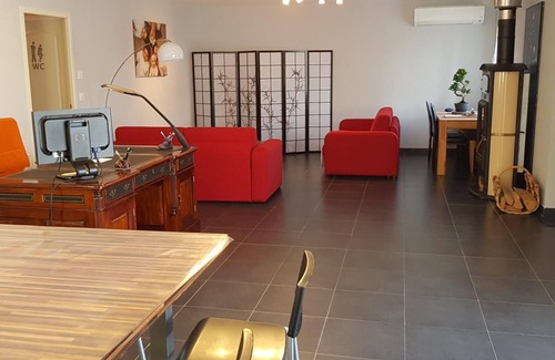 Saint-Marcel-sur-Aude Bed & Breakfast | Private room in large house, garden, swimming pool, Canal du Midi