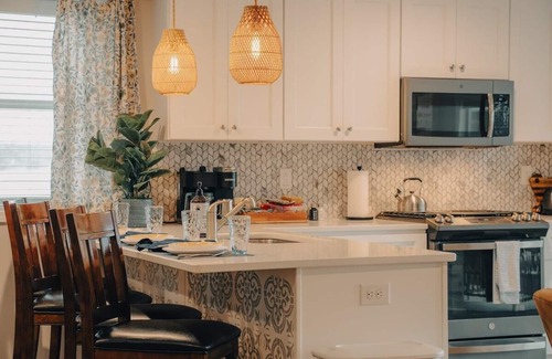 Greenwood Cottage | Private, relaxing, cottage on the lake