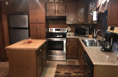 Driftwood Cabin | Private retreat in the middle of Elk country