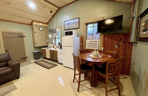 Steelville Cabin | Private River Frontage! Beautiful Cabin with Amazing views! Available now!