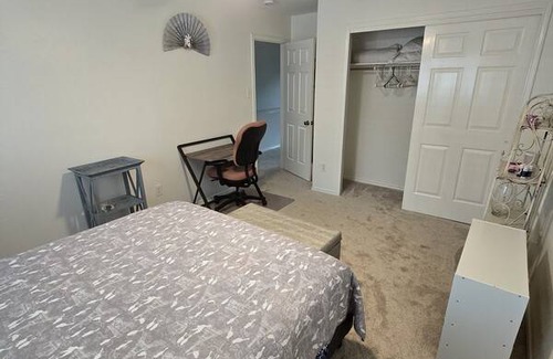 University Hills Resort | Private room ∙ 3 guests