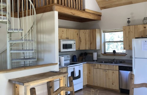 Baca Grande Cabin | Private Rocky Mountain Cabin-Spectacular Views!