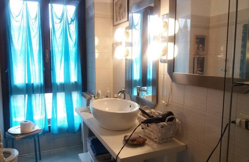 Cologno Monzese Resort | Private room ∙ 2 guests