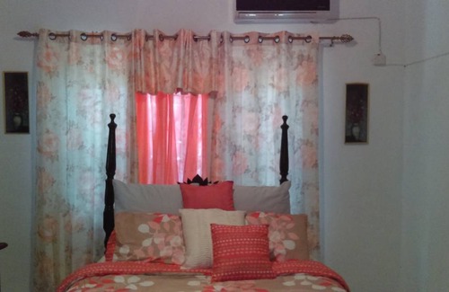 St. Ann's Bay Resort | Private room ∙ 1 guest