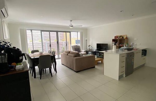 Pimpama Resort | Private room ∙ 1 guest