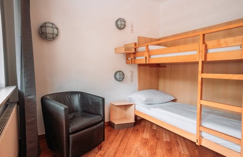 Hoefen Resort | Private room ∙ 2 bedrooms ∙ 2 guests