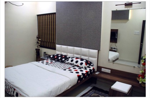 Nagpur Resort | Private room ∙ 2 guests