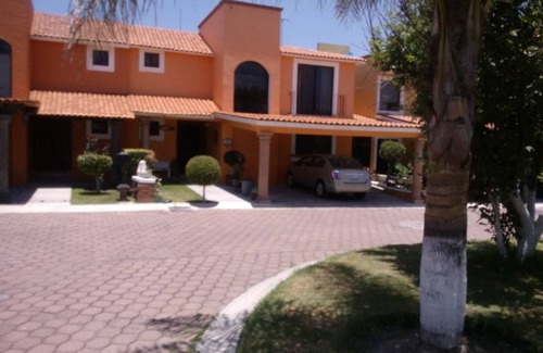 San Juan del Rio Resort | Private room ∙ 3 guests