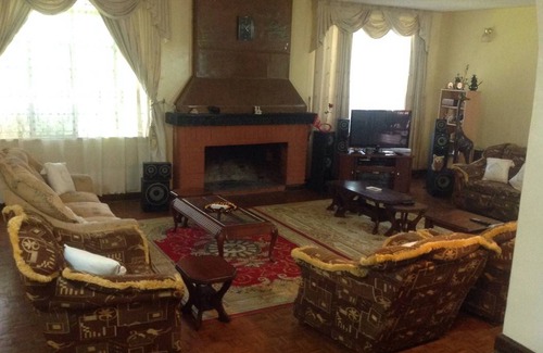 Runda Resort | Private room ∙ 4 guests