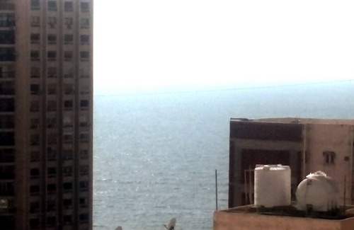 Al-Muntazah Apartment | Private Room Full Apartment Access, Luxury, Clean, Sea View,Hilton View,downtown
