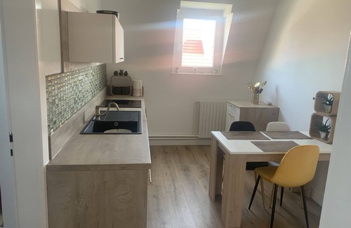 Magny Villa | Private room in townhouse