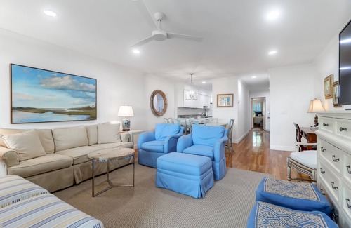 Pelican Bay House | Private Screen Porch & Sun Deck w/Ocean Views, Pool Access - 62 Beach Club Villa