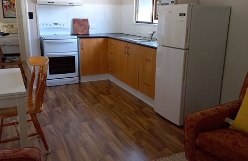 Gillieston Cottage | Private self-contained Cottage on working farm in Undera, Northern Victoria.