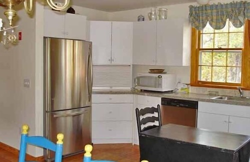 Wellfleet House | Private & Spacious 5 Bedroom Home (1607)