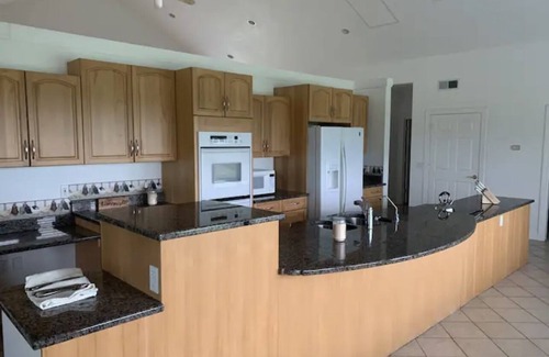 Sloansville House | Private,Spacious House near Howes Cavern