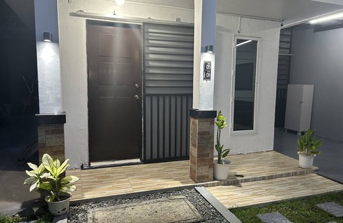 San Pablo House | Private townhouse, located in a private subdivision with guards on site.