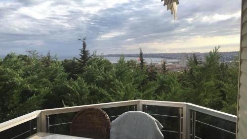 Buyukcekmece Villa | Private villa suitable for families with stunning sea views
