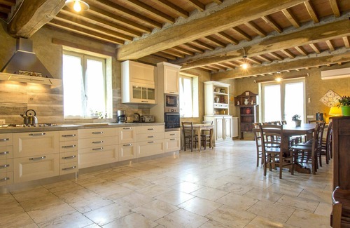 Colle di Compito Villa | Private Villa with private pool, A/C, WIFI, TV, terrace, pets allowed, panoramic view, parking