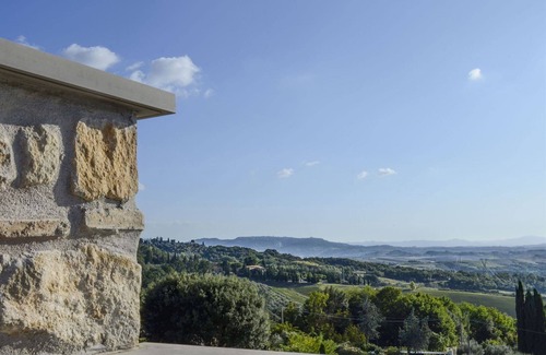 Iano Villa | Private Villa with WIFI, A/C, private pool, TV, terrace, panoramic view, close to San Gimignano