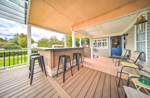 Ashtabula House | Private Waterfront Lake Erie Home with BBQ Patio