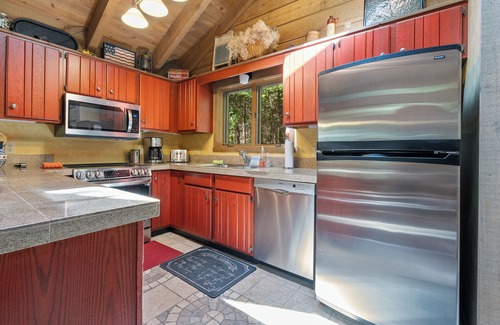 Ellison Bay House | Private Wooded lot near Wagon Trail in Ellison Bay