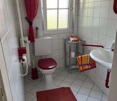 Reckershausen House | Privatzimmer im Landhaus mit großem Garten und Parkplatz