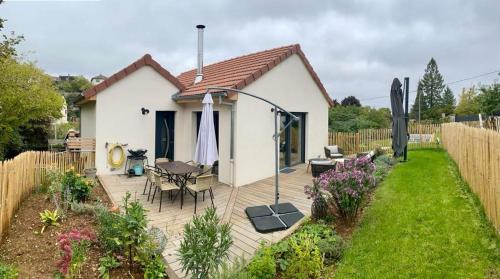 Dijon House | Proche centre ville, gîte 4 étoiles avec piscine