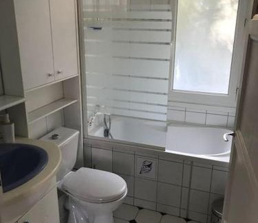 Ailly-sur-Somme Apartment | Proche chemin du halage belles balades familiales