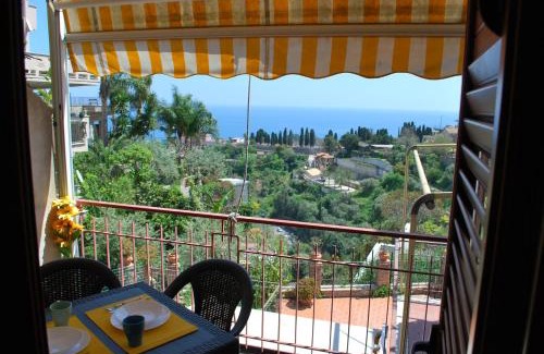 Taormina Apartment | Profumo di lavanda Taormina