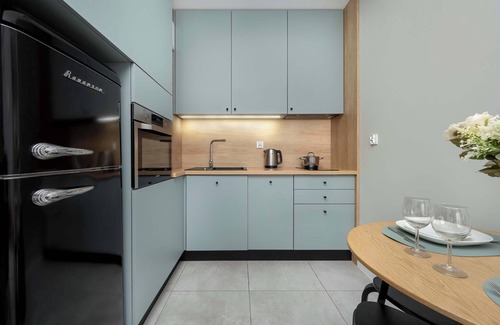 Psie Pole Apartment | Promenades Green | Wrocław | Stylish Apartment | Parking