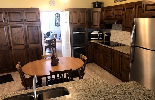 Tappahannock House | PROMO 8.20% WEEKLY AND 27.71% MONTHLY DISCOUNT!nRelax on the Rappahannock