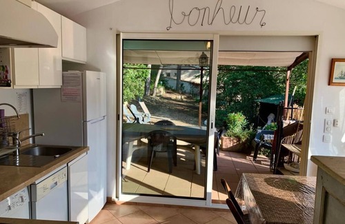 Saint-Cyr-sur-Mer House | PROMO! BANDOL-HOUSE 9MN ON FOOT SEA -ALANQUE PORT D'ALON-GARDEN + WIFI-ST CYR/SEA