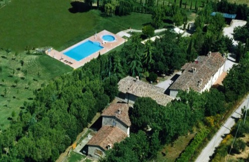 Corciano House | PROMOTION Moraiolo - Le Gorghe di Valmarino 5km from Perugia