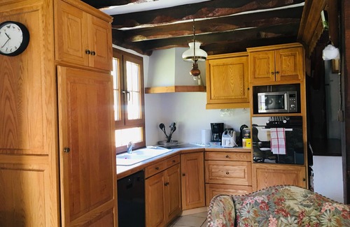 La Ferte-Saint-Cyr Cottage | PROPERTY WITH 3 * HEATED POOL