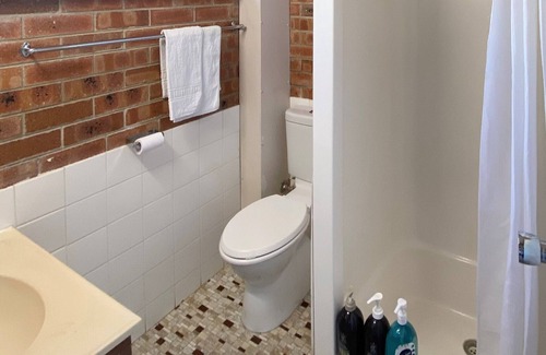 Proserpine Hotel | Proserpine Motor Lodge