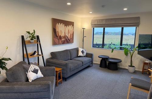 Masterton Apartment | Protea Cottage