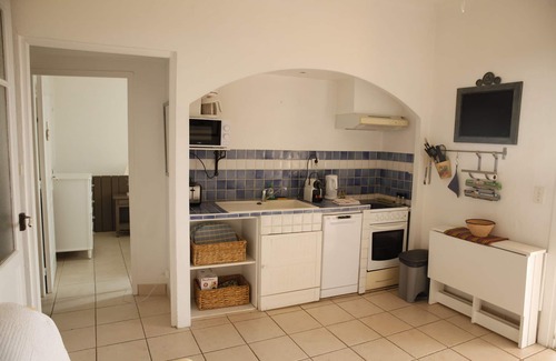 Plage de la Garonnette House | Provencal house with swimming pool, beach 400 m away, in the Gulf of St Tropez