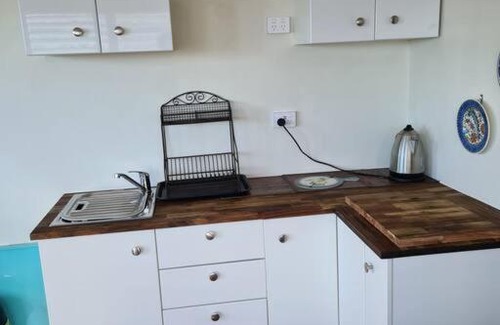 West Hobart Apartment | Providence House- 100 year old gracious residence