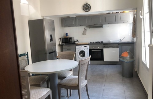 Jouy-aux-Arches Apartment | Prox. Metz - Apartment 110m2 ds House Xviii - All Amenities, Access A31