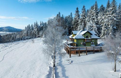 Jelesnia House | Przystanek Madejowa