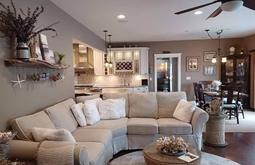 Point Pleasant Beach House | Pt. Beach Luxury Home Heated Pool with Pavilion and Fire Pit