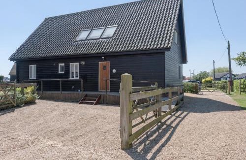 Horning House | Puddle Inn Duck