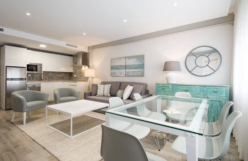 Plaza de Toros Vieja Apartment | Puerto de Málaga Premium 3 bedroom apartment