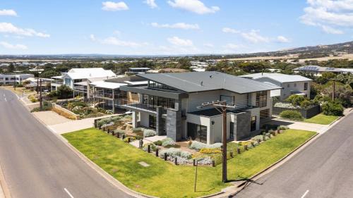 Sellicks Beach House | Puesta de Sol Home by Wine Coast Holiday Rentals