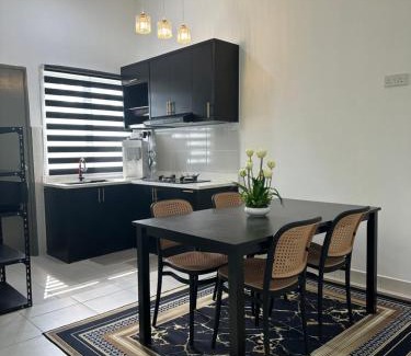 Pulau Indah House | Pulau Indah Homestay Dsofia
