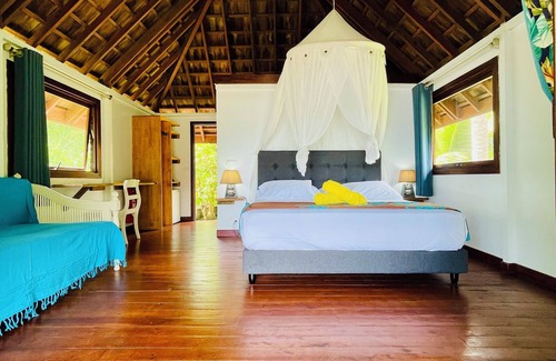 Afaahiti House | Punatea Village