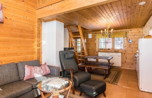 Rantasalmi House | Puolen Hehtaarin Metsä by Interhome