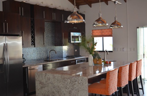 Ballena House | Pura Vida within your reach!