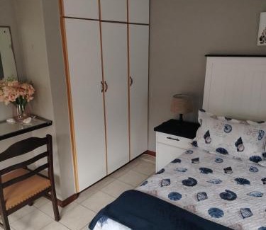 Umkomaas Apartment | Puravida guesthouse